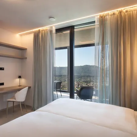 Luna In Miralago Lägenhet